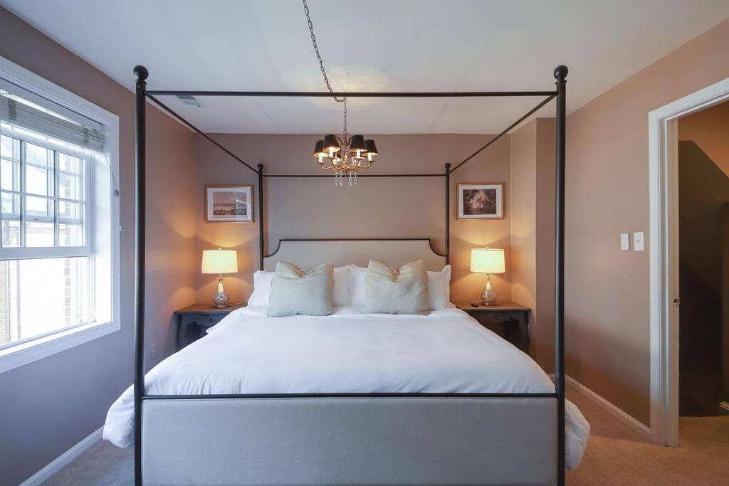 The Lafayette Villa อเล็กซานเดรีย ภายนอก รูปภาพ